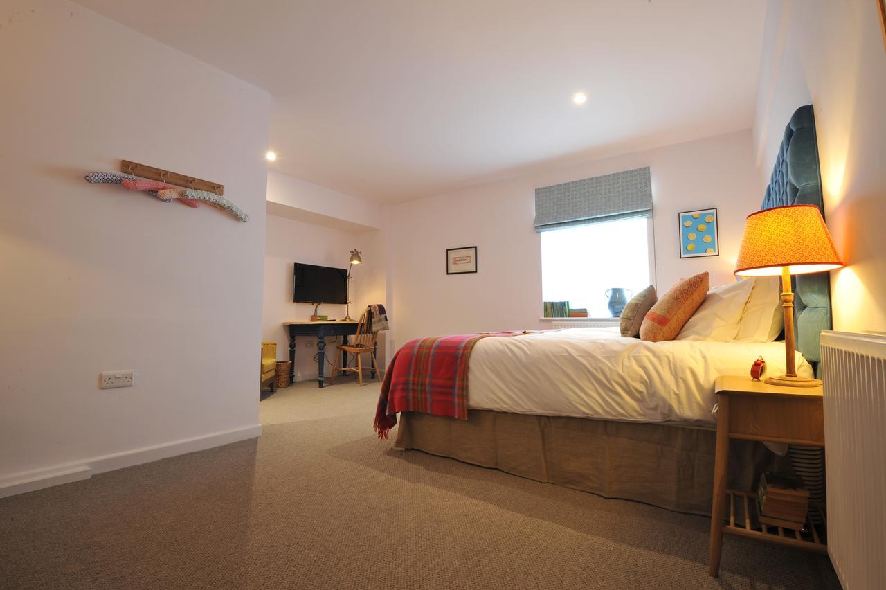 The Narrowboat Hotell Reading Eksteriør bilde